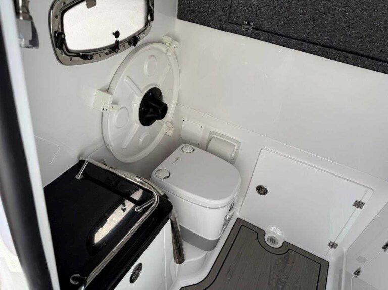 2026 Monterey Elite 27 - Mercury 400 V10!! US-RGFEB182F526 [photo 15]